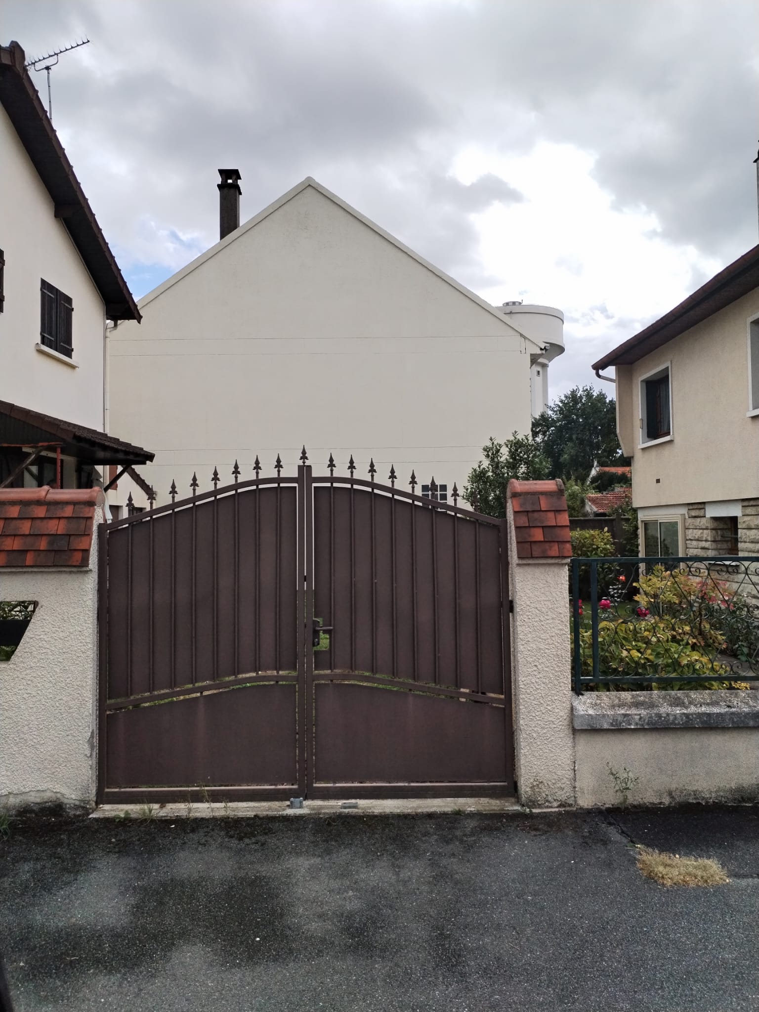 Nettoyage de façade, application de peinture et hydrofuge à Champigny-sur-Marne, photo 1