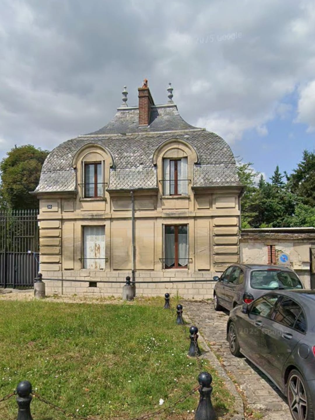 Rénovation de toute la toiture en ardoise à Pomponne, avant travaux